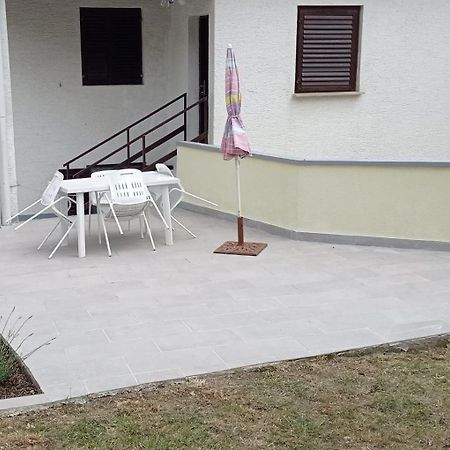 Apartments Tatjana Martinšćica Eksteriør billede